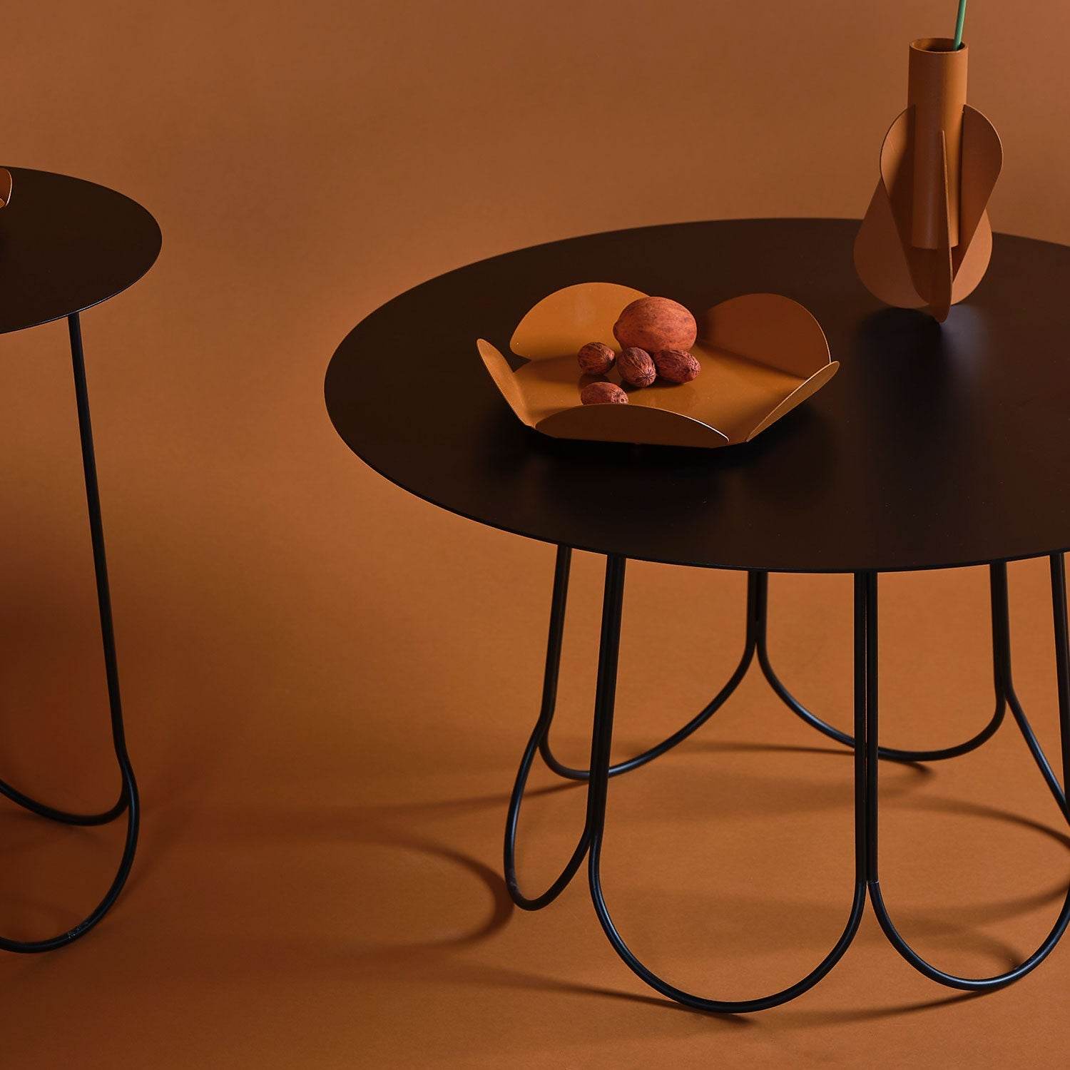 Blum Orta Sehpa - Oobje Design