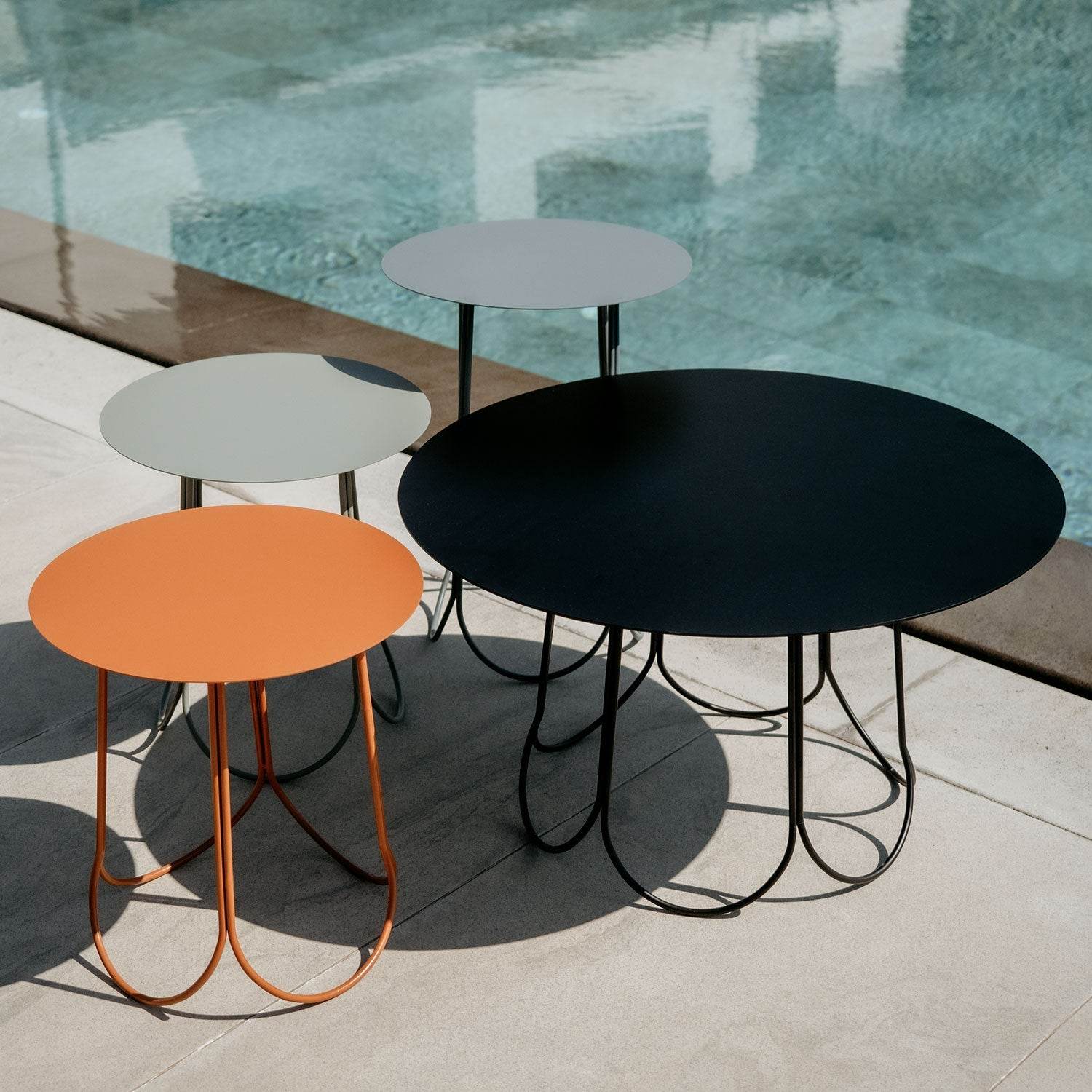 Blum S Yan Sehpa - Oobje Design