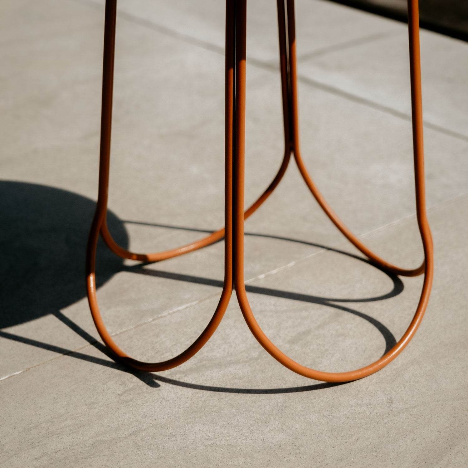 Blum S Yan Sehpa - Oobje Design