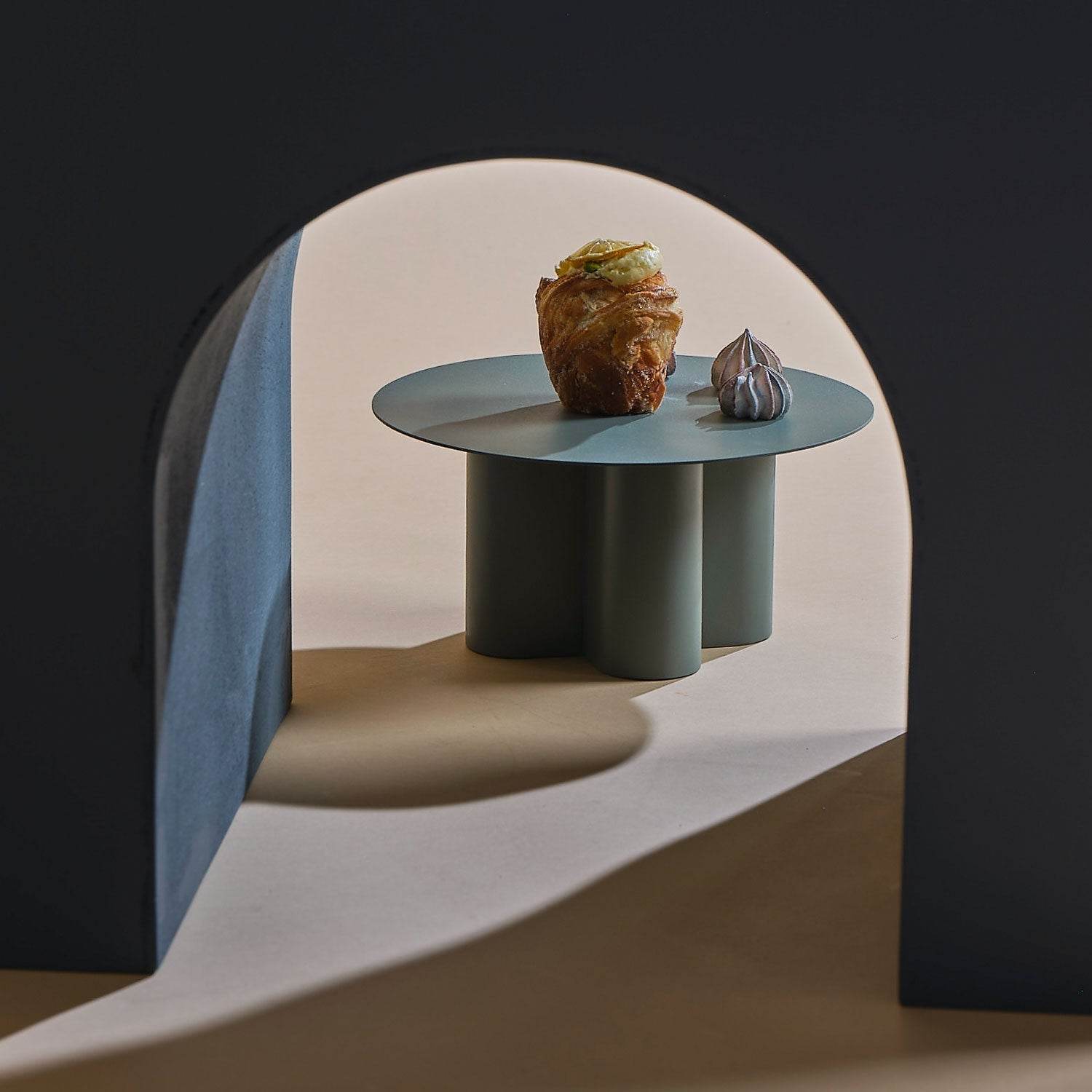 Bum Sunum Standı - Oobje Design