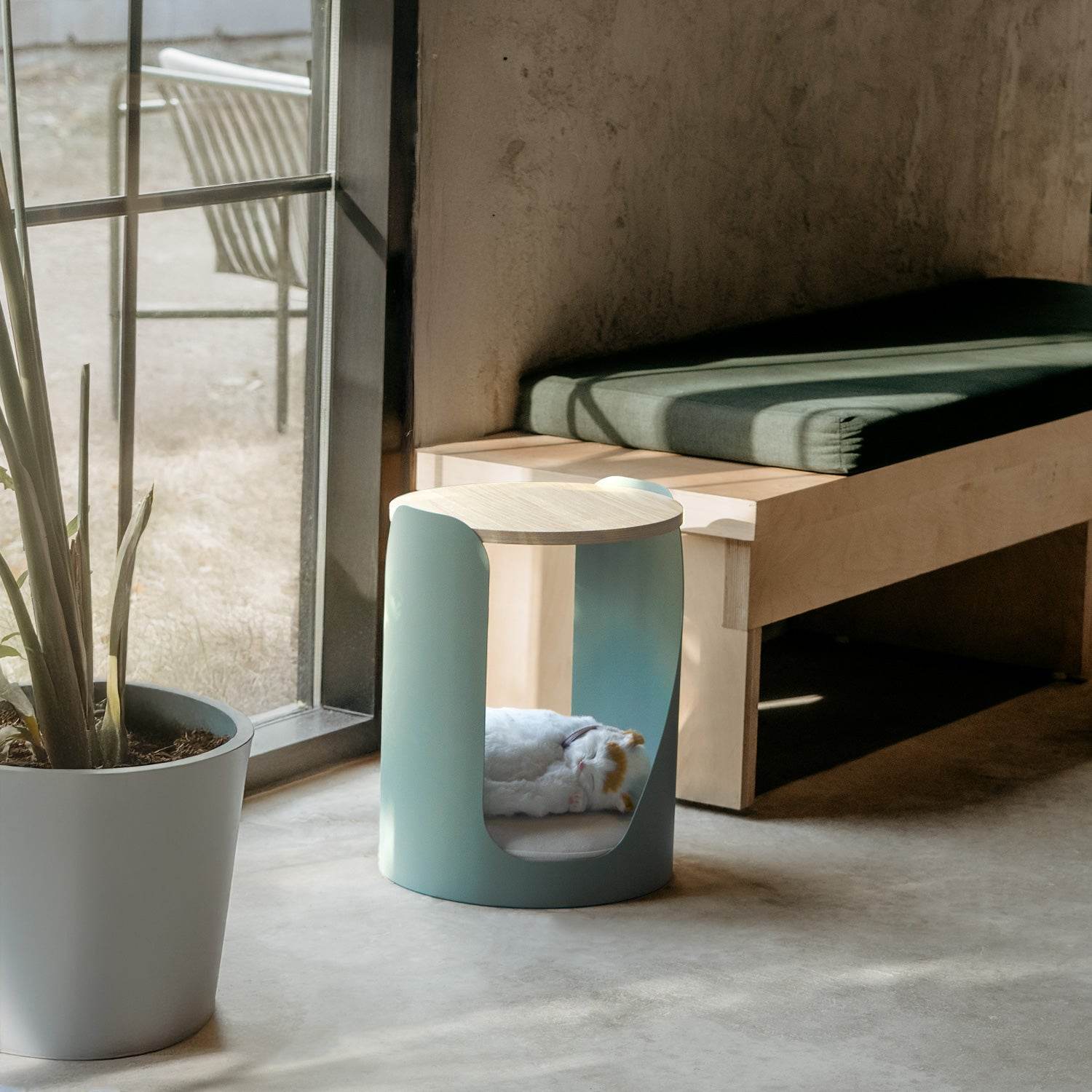 Linda Yan Sehpa - Oobje Design