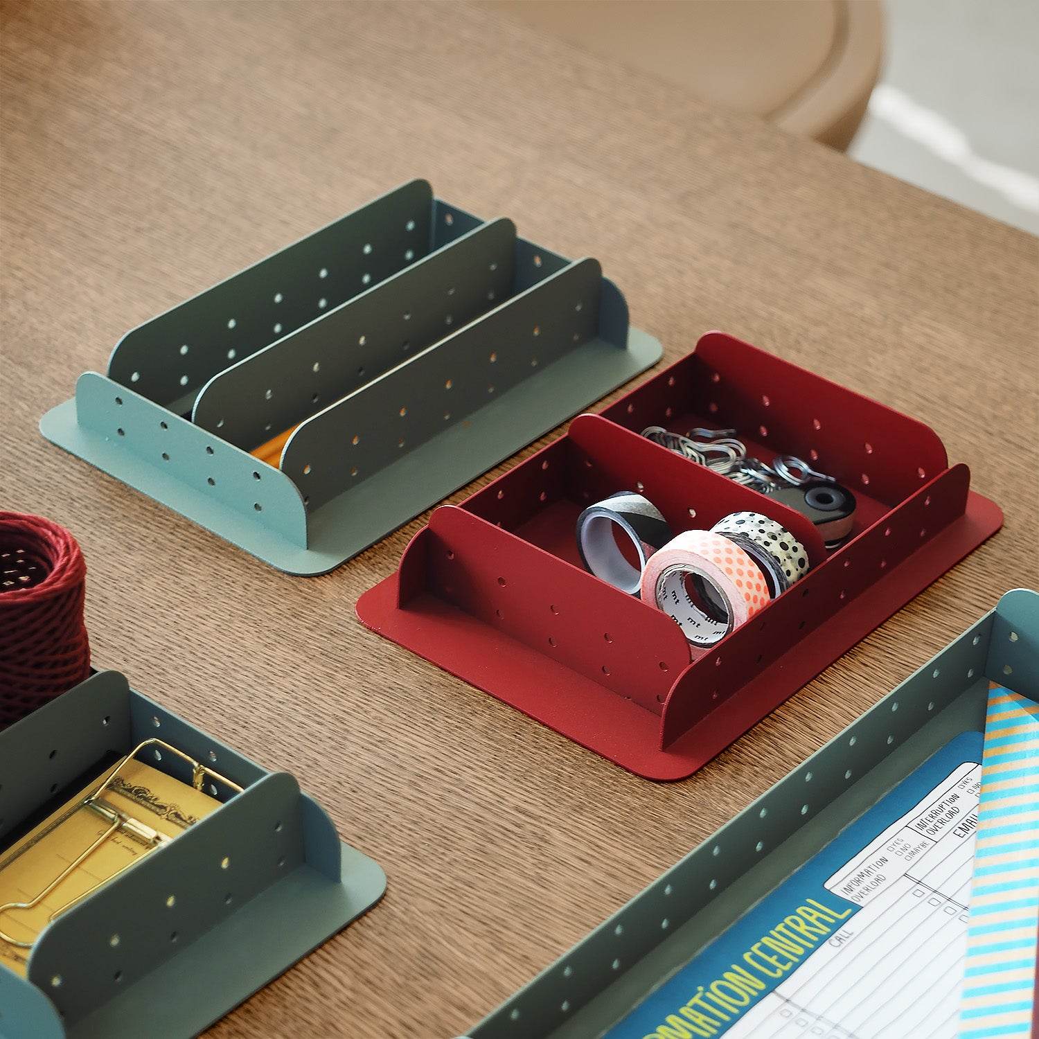 Surface Organizer M - Organizer Modelleri - Oobje Design