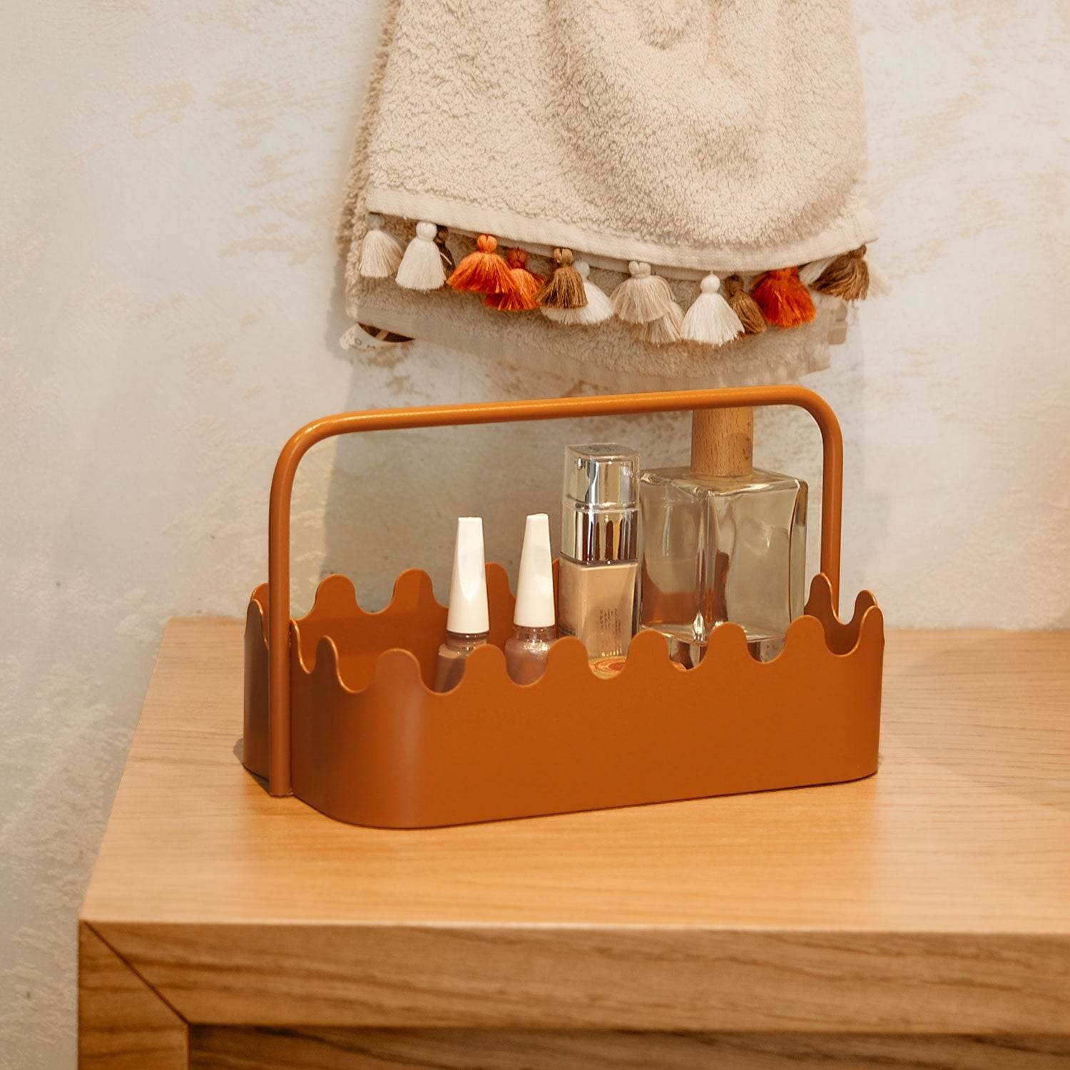 Wavy Organizer - Oobje Design