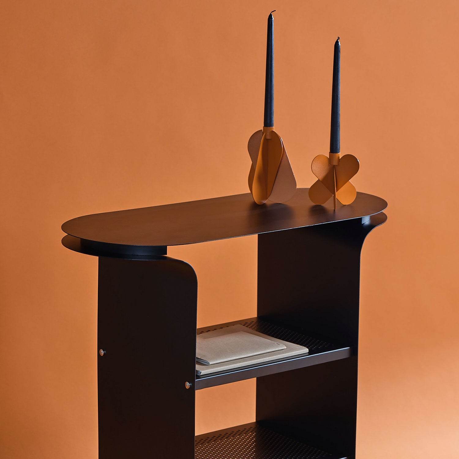 Lay Dresuar - Oobje Design