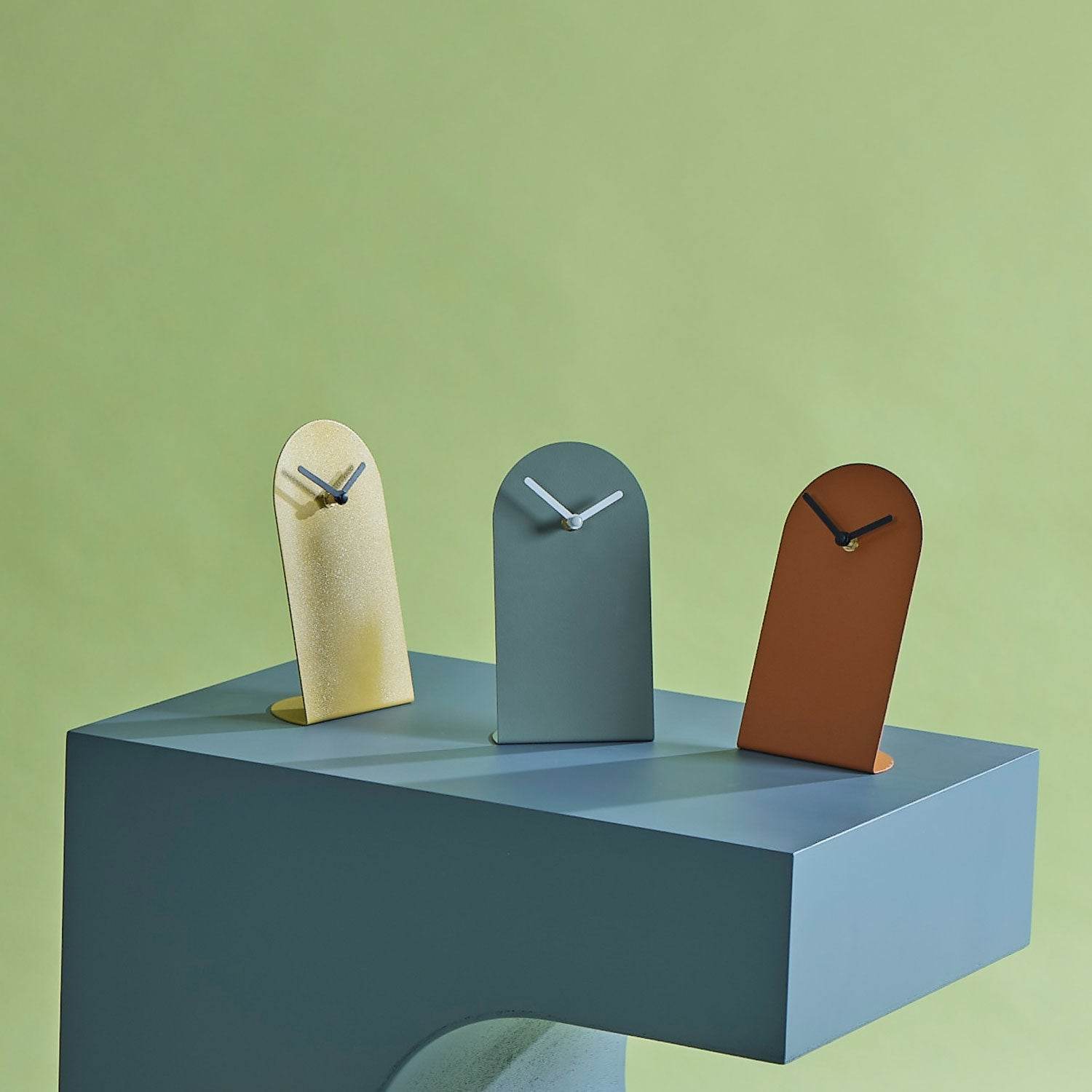 Mike Masa Üstü Saat - Oobje Design